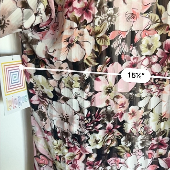 LuLaRoe Shirley Kimono NWT Floral Cover Up Size S - Picture 7 of 7